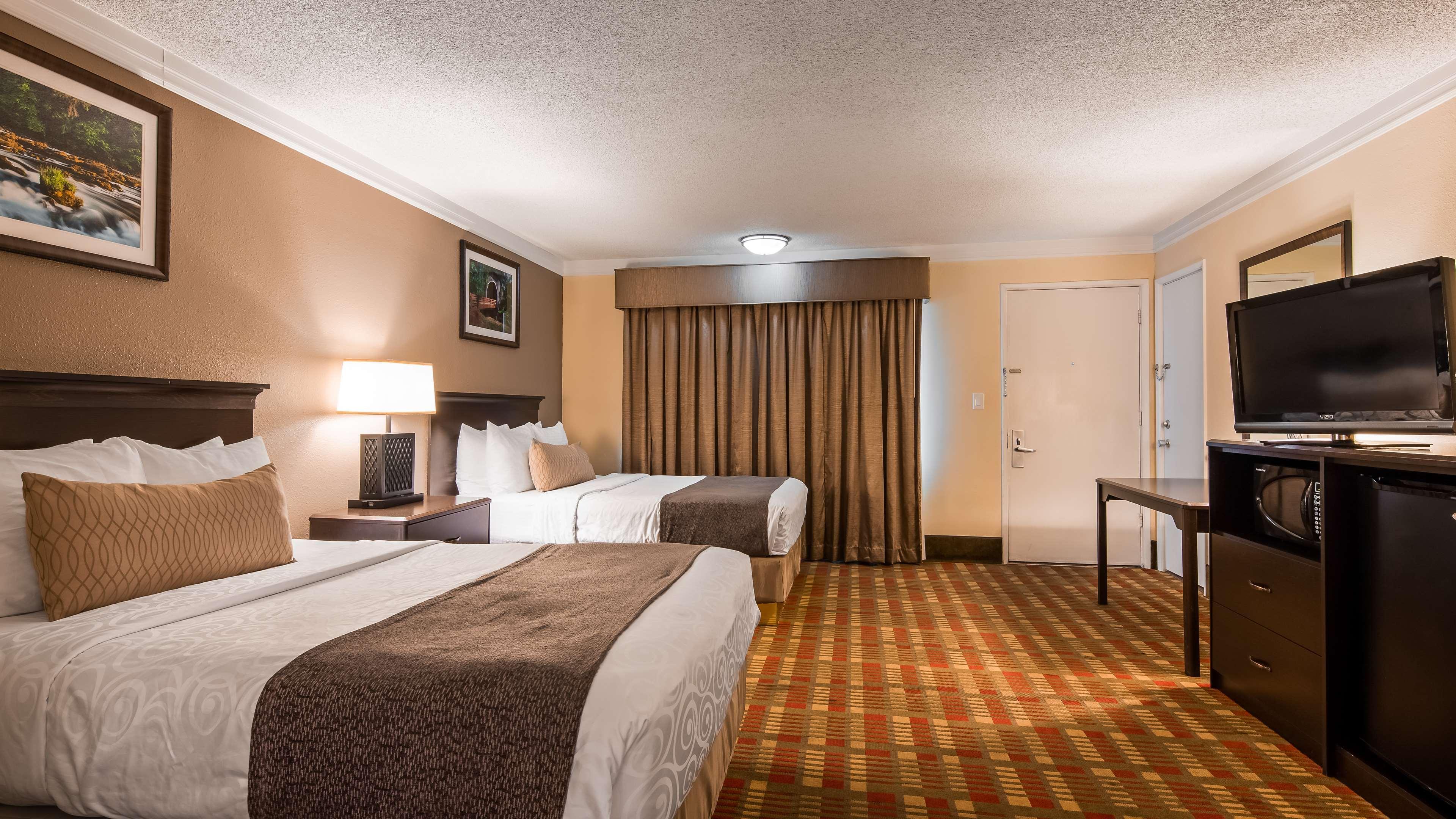 Best Western Garden Villa Inn Роузбърг Екстериор снимка