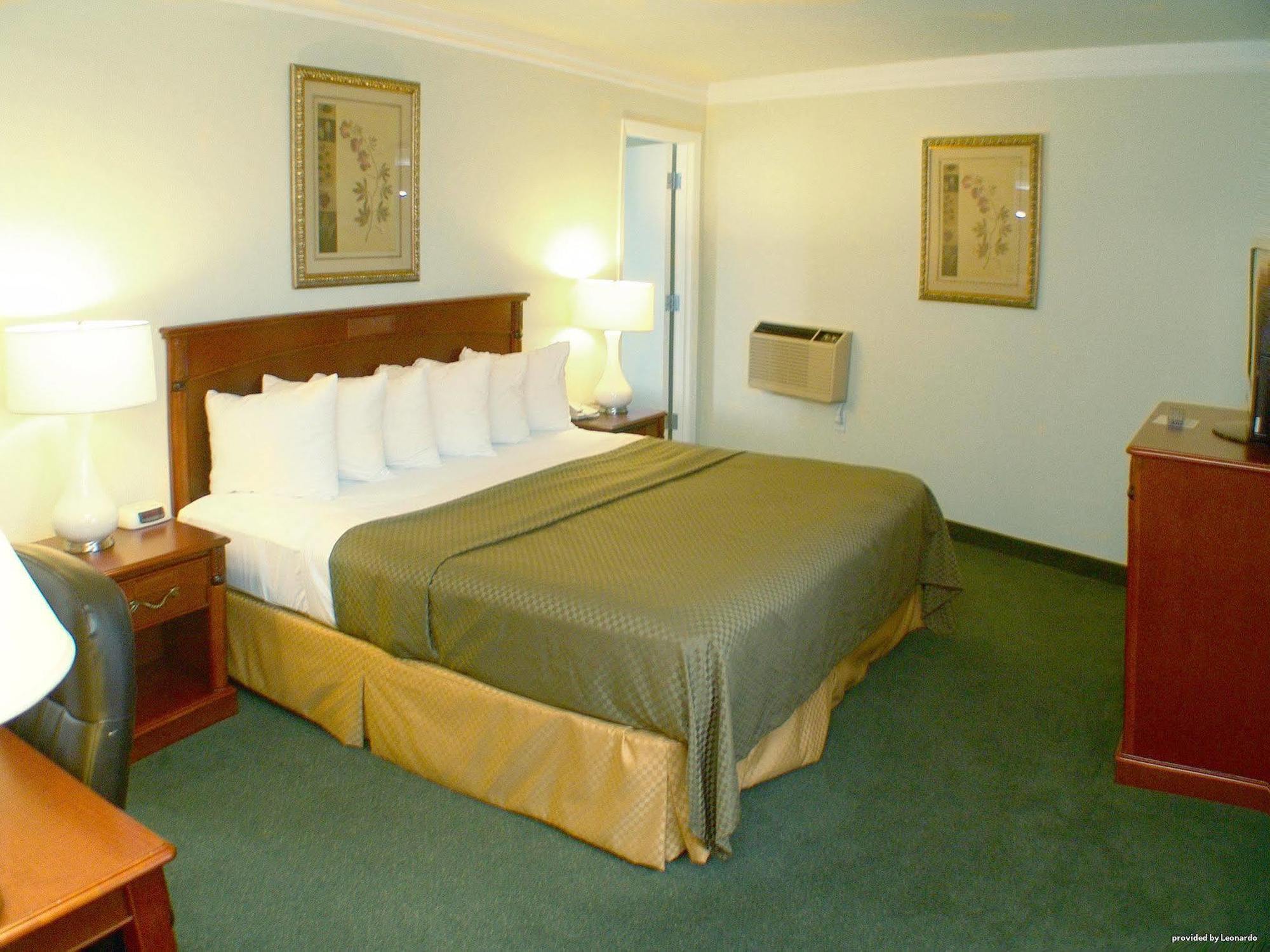 Best Western Garden Villa Inn Роузбърг Екстериор снимка